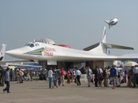 Стратегический бомбардировщик Ту-160