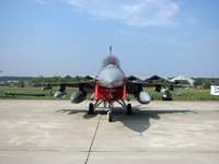 Истребитель F-16 "Fighting Falcon"