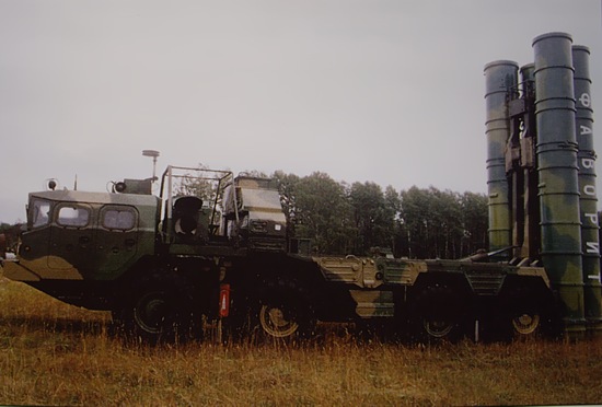 ЗРС С-300ПМУ2 "Фаворит"