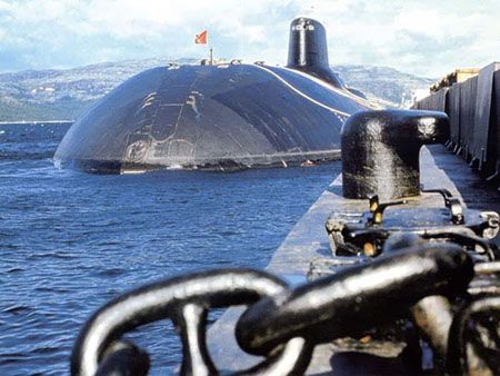 Ракетный подводный крейсер стратегического назначения проекта 941 "Акула"